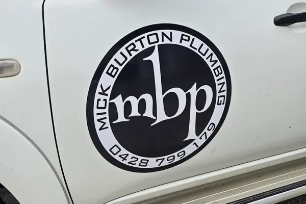 Vehicle Signage_Magnets Example